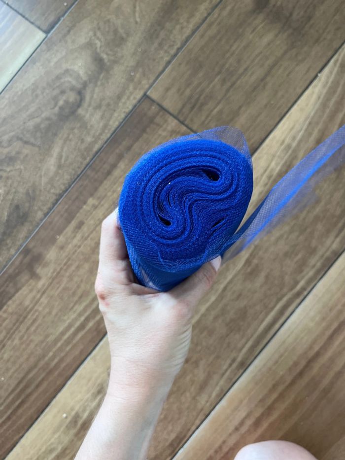 Rouleau de tulle bleu roi - photo numéro 2