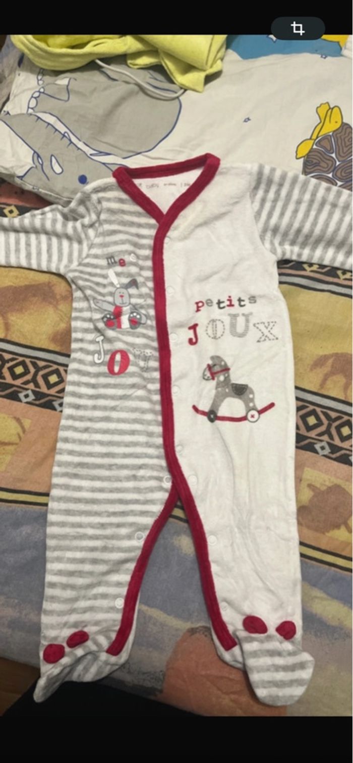 Lot de grenouillère fille ou mixte 3 mois - photo numéro 5