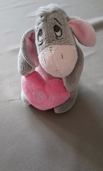 Peluche bourriquet winnie l'ourson disney