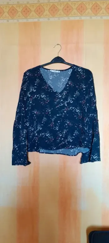 120- blouse fleury,  mango,  taille M