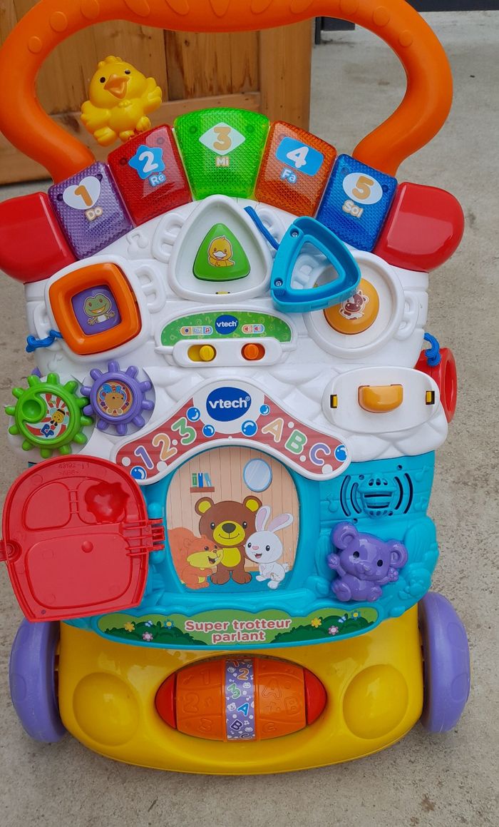 TROTTEUR PARLANT VTECH COMPLET - photo numéro 2