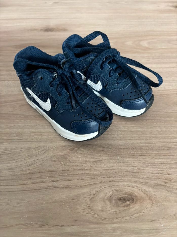 Basket Nike enfant 19 - photo numéro 2