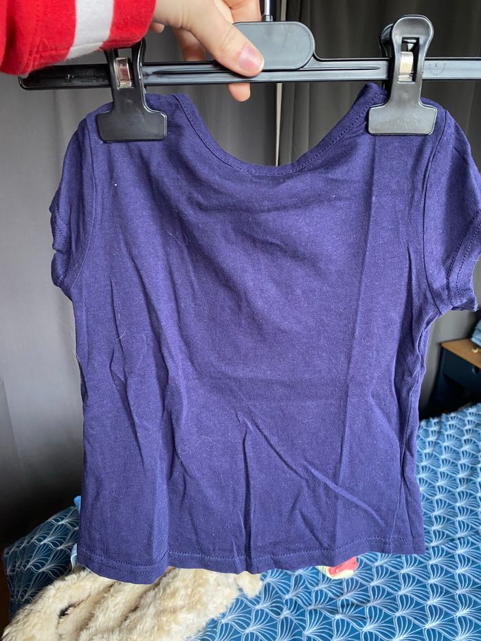 Lot 2 hauts 4 ans - photo numéro 5