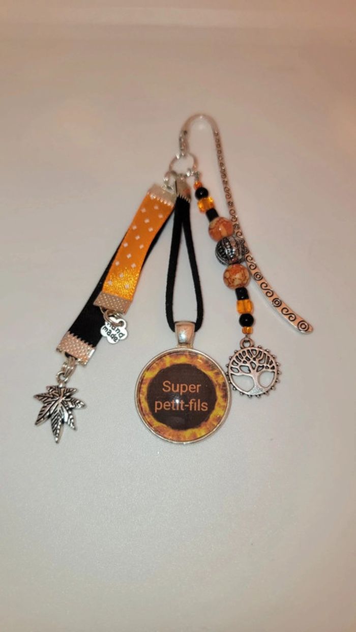 Cadeau petit fils, marque page " super petit fils"