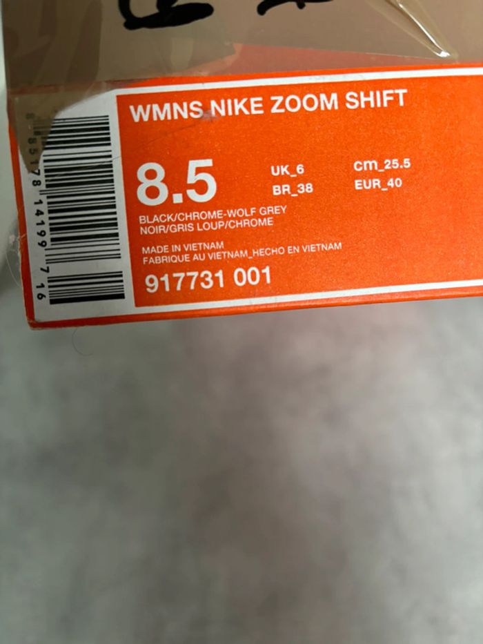 Nike zoom shift 40 - photo numéro 5