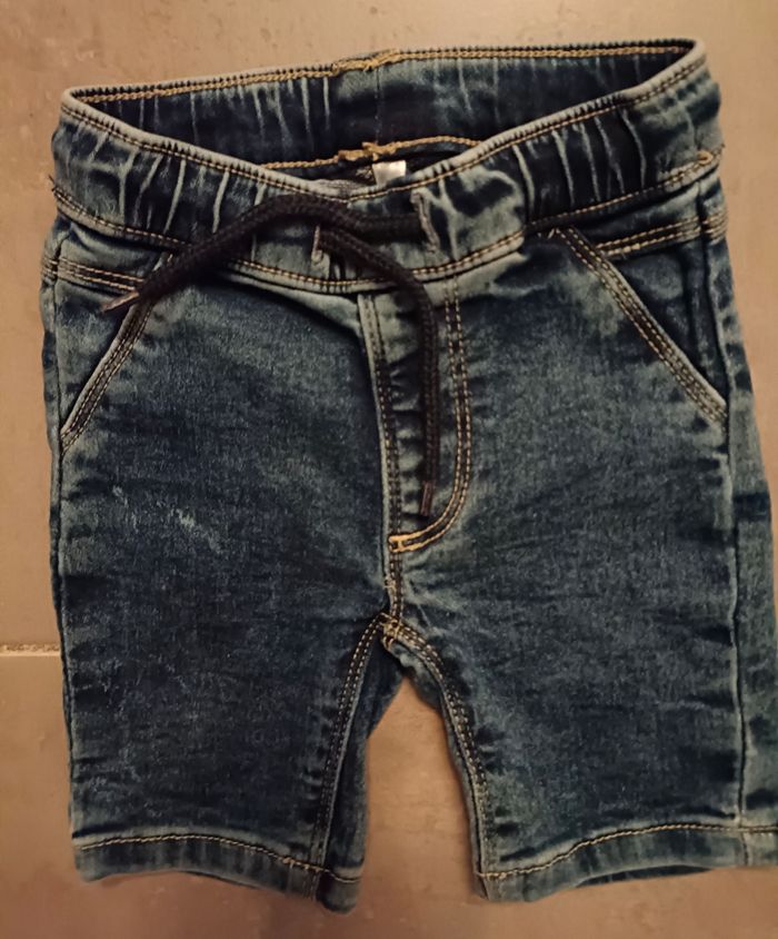 Lot de vêtements bébé garçon en 18 mois - photo numéro 7