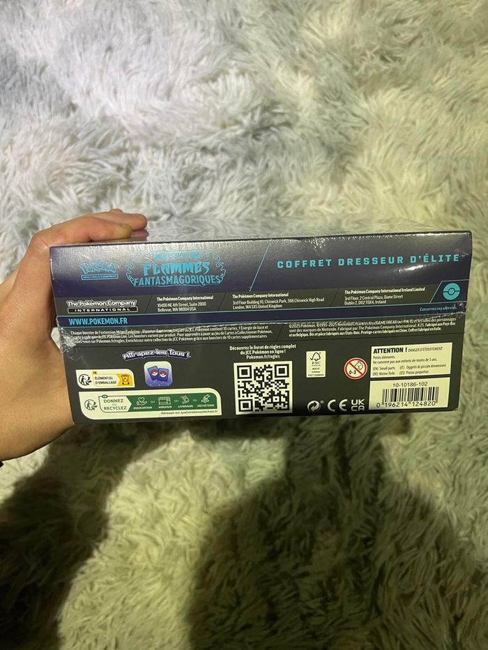 Pokémon ETB mega évolution 02 flammes fantasmagoriques - photo numéro 2