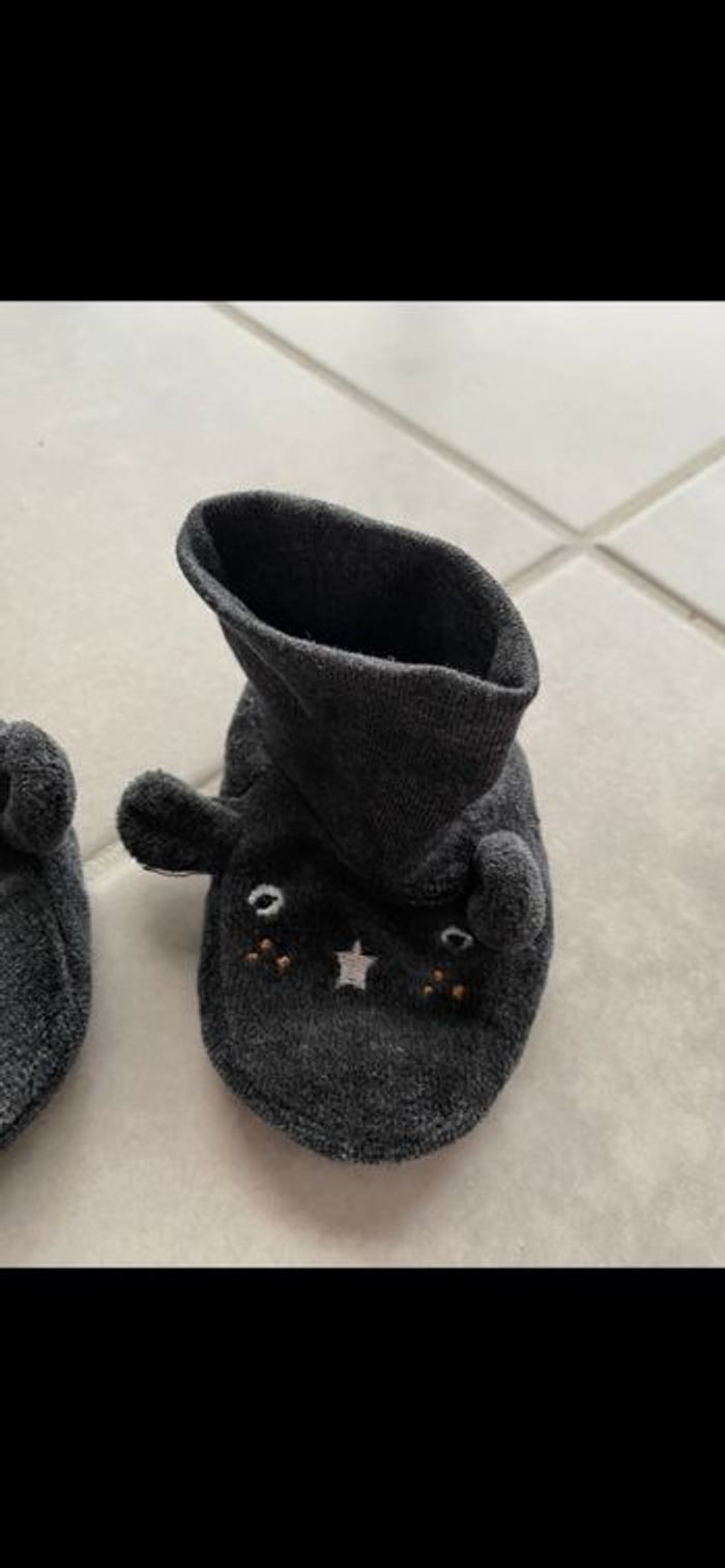 Chaussons bébé 3-9 mois Neuf - photo numéro 4