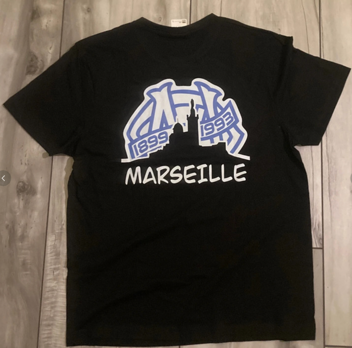 T-shirt noir spécial supporter OM – Neuf avec stickers offerts !