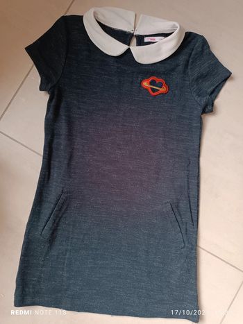 Robe manches courtes