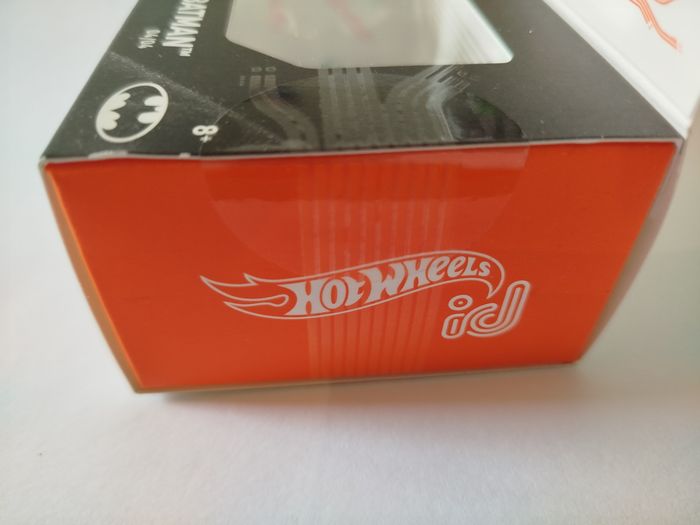 Hot Wheel The Joker Shaker ID: Batman Bone Shaker  2021 - photo numéro 10