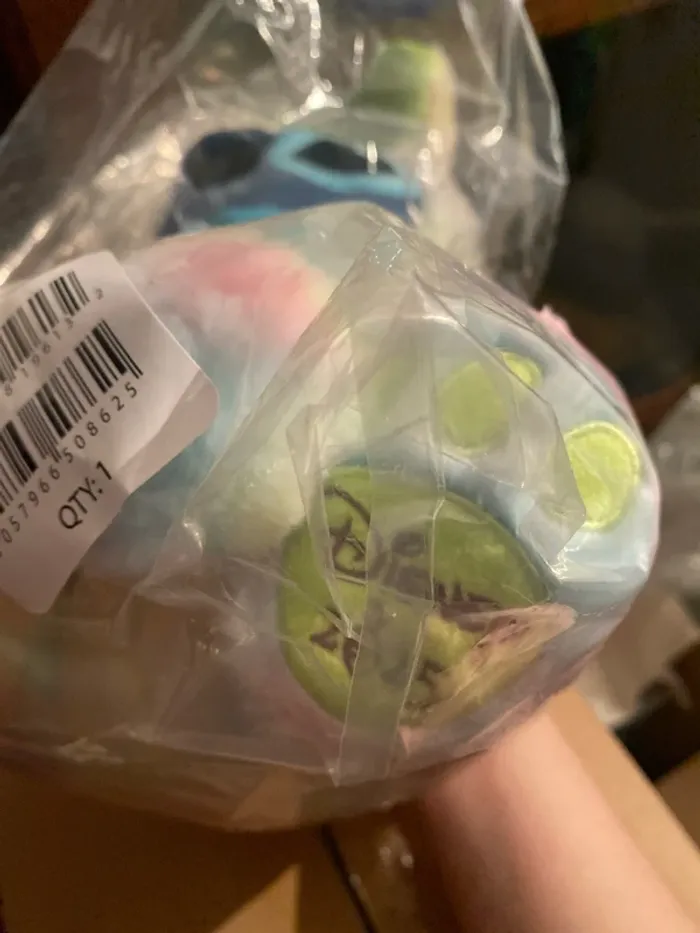 Peluche Stitch Pâques 2025 - photo numéro 3