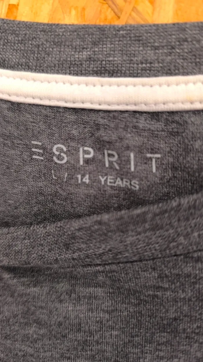 T-shirt Esprit - photo numéro 2