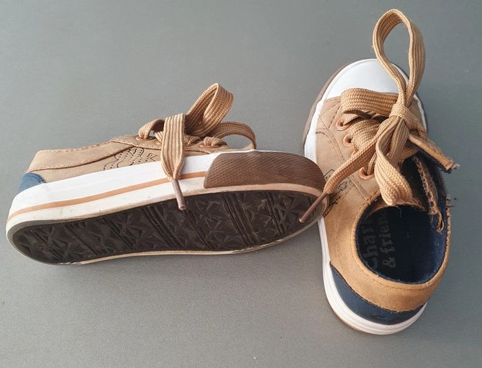 Chaussures T.23 - photo numéro 3