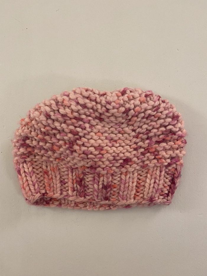 Bonnet tricoté main Taille 5-8 ans