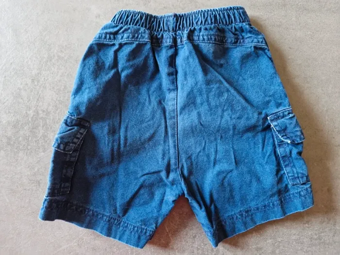 Short bleu, Garçon 12 mois - photo numéro 2