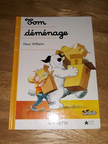 Tom déménage - Waldo Hachette
