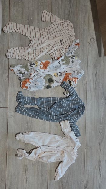 Pyjama 1 mois