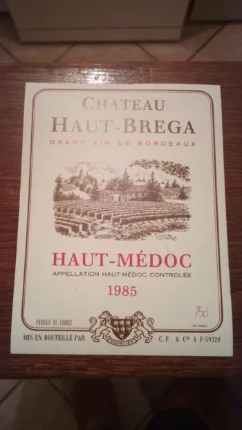 étiquette de vin château haut brega haut Médoc 1985 neuve -
