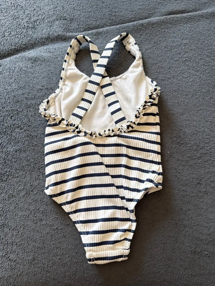 Maillot de bain rayé - photo numéro 2