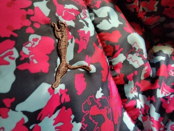 Doudoune femme marque puma. (D59) - photo numéro 4