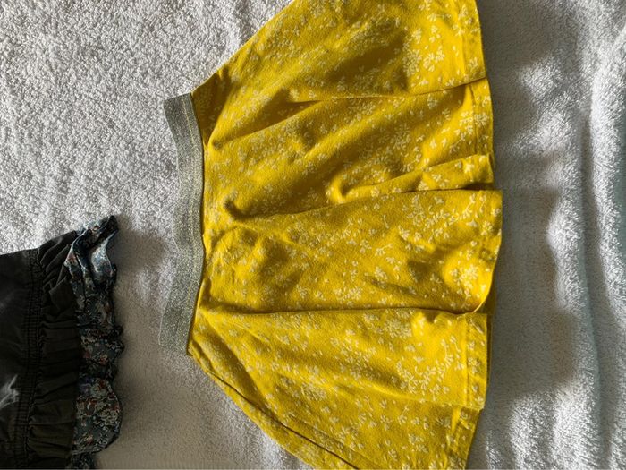 Lot jupes - photo numéro 3