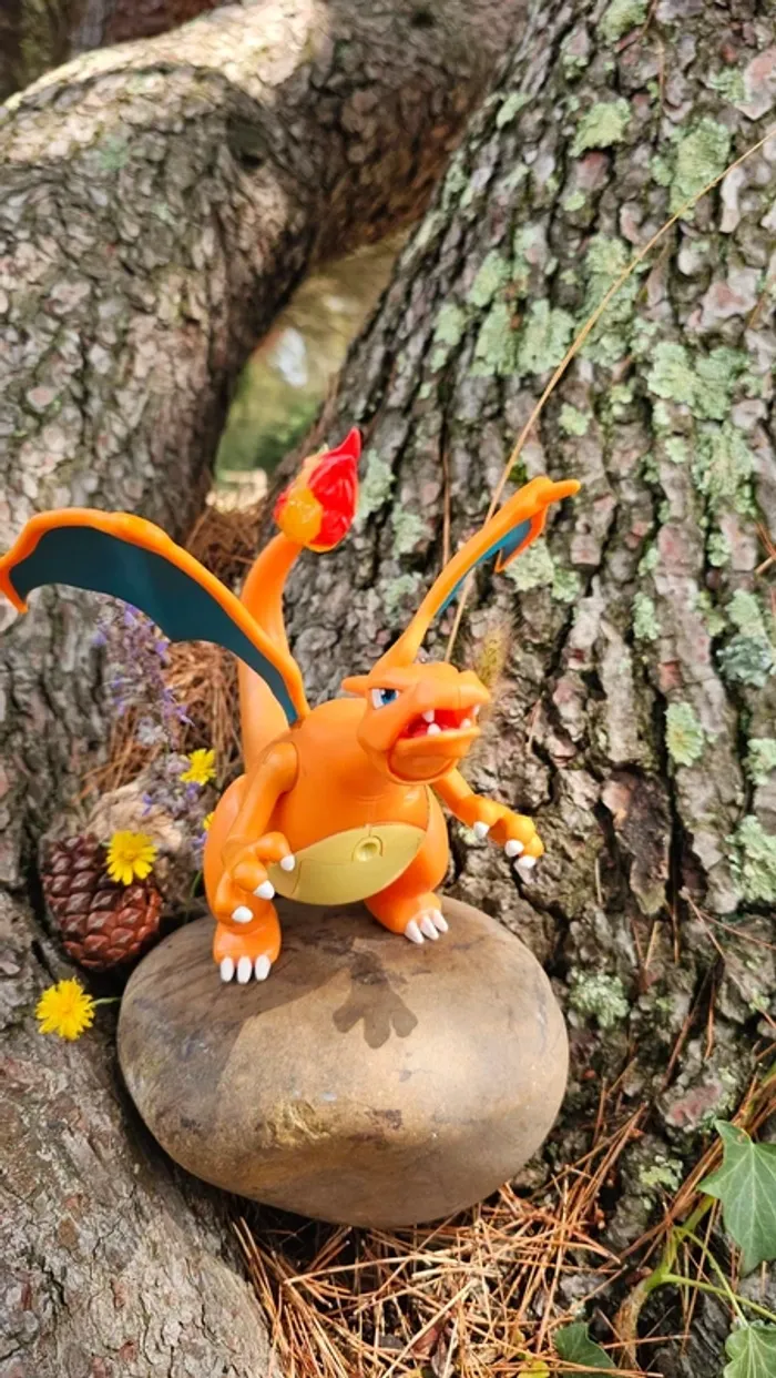 Super grande figurine Pokemon Nintendo Dracaufeu interactif - photo numéro 13