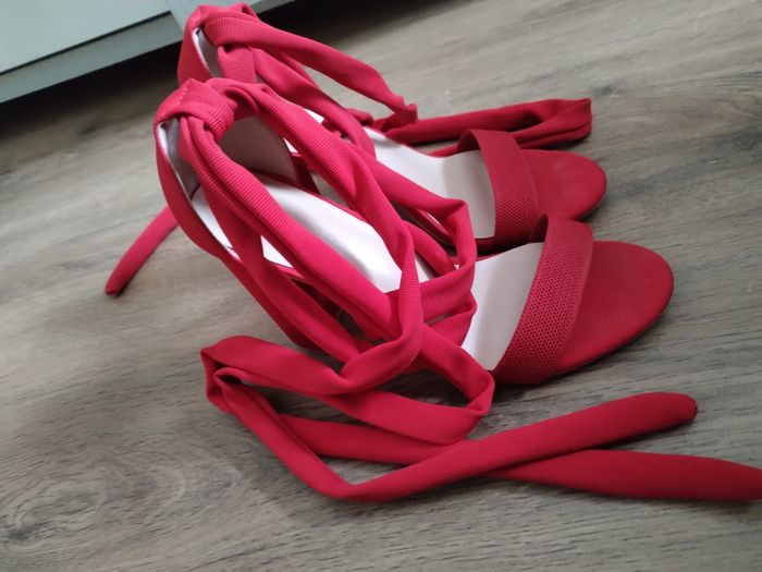 Chaussure à talon femme taille 39 rouge de chez cuccoo - photo numéro 3