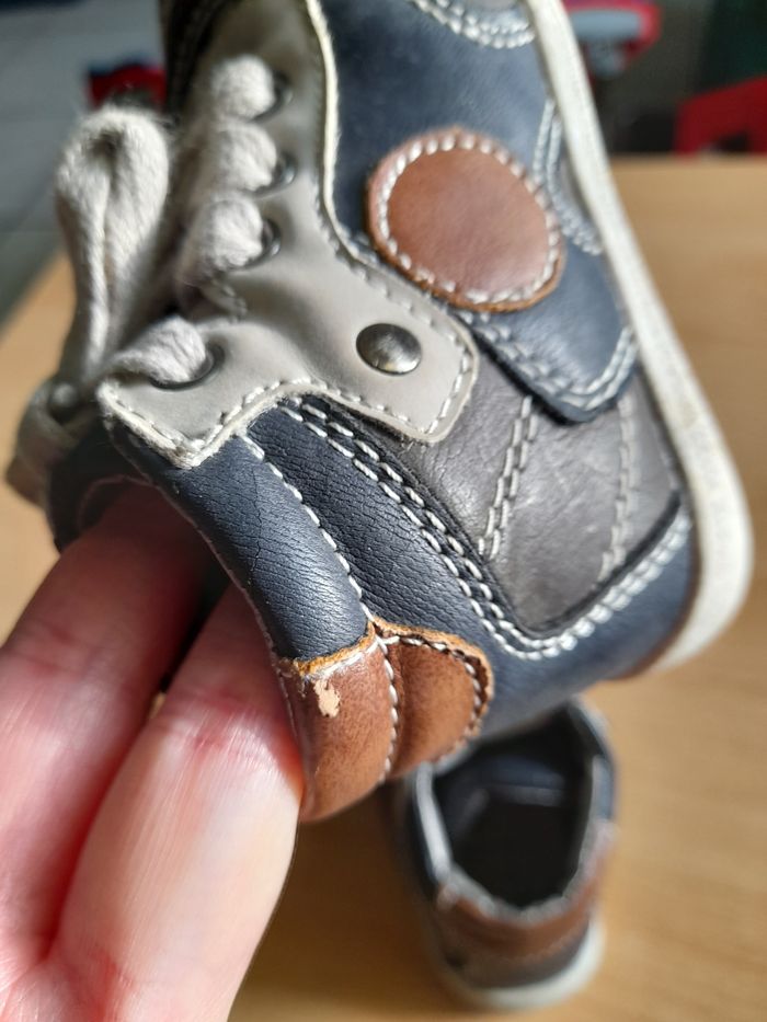 Chaussures de marche 20 - photo numéro 8