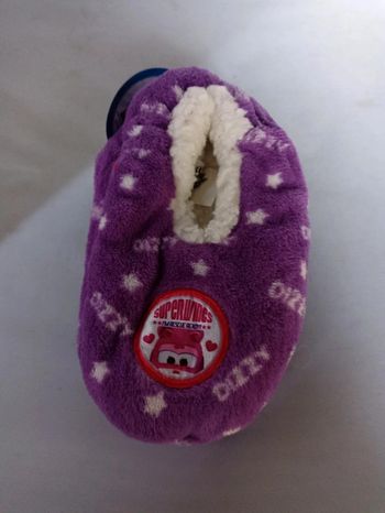 Chaussons super wings taille 31 32