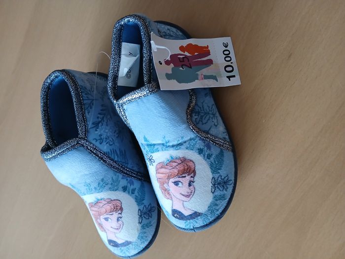 chaussons fille disney anna la reine des neiges 25
