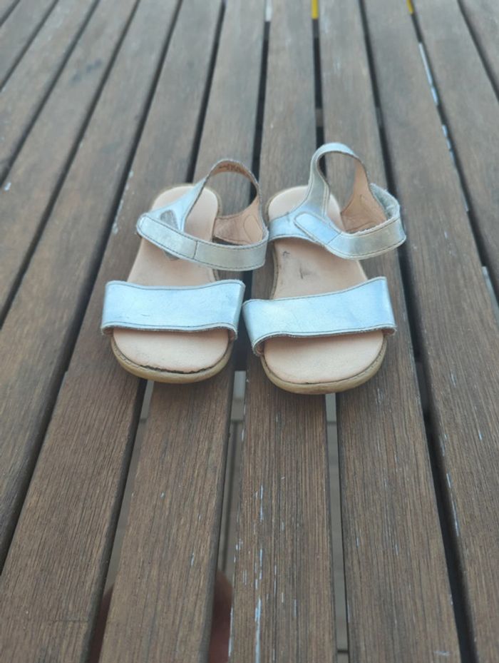 Nu pieds