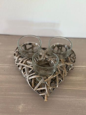 Magnifique photophore coeur en osier