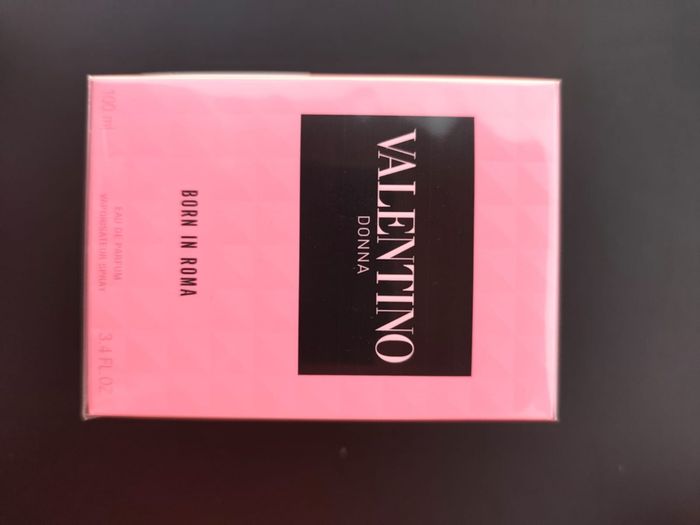 Eau de parfum valentón donna born in roma 100 ml