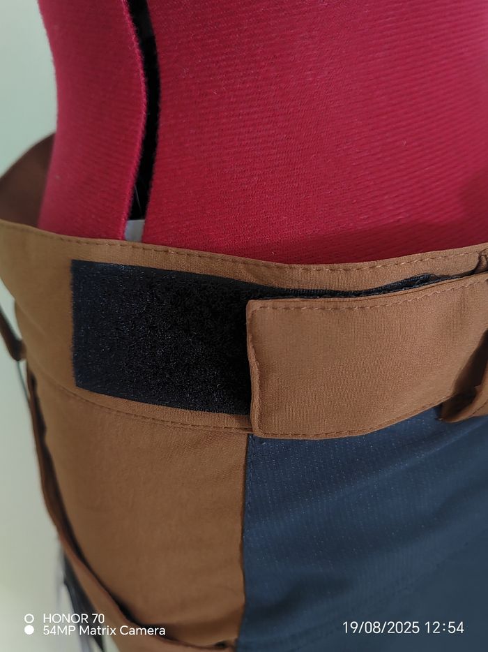 Pantalon de randonnee - photo numéro 4