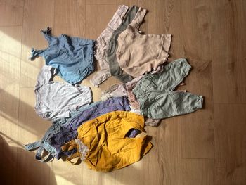 Lot 12 pièces 9 mois fille 