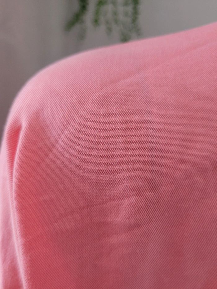 Chemise ou veste rose - photo numéro 7