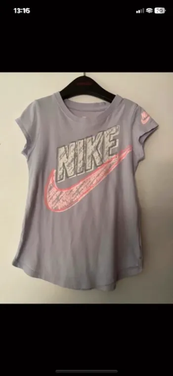 T-shirt Nike .