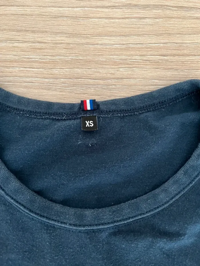 T-shirt bleu avec logo brodé original - photo numéro 3