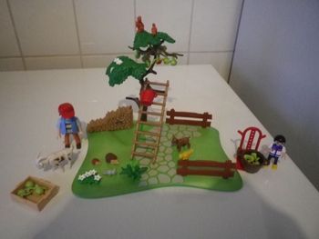 CUEUILLEUR DE POMMES