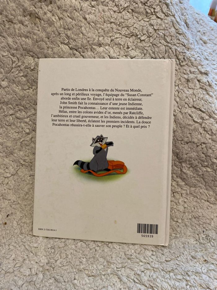 Livre Pocahontas Disney - photo numéro 2