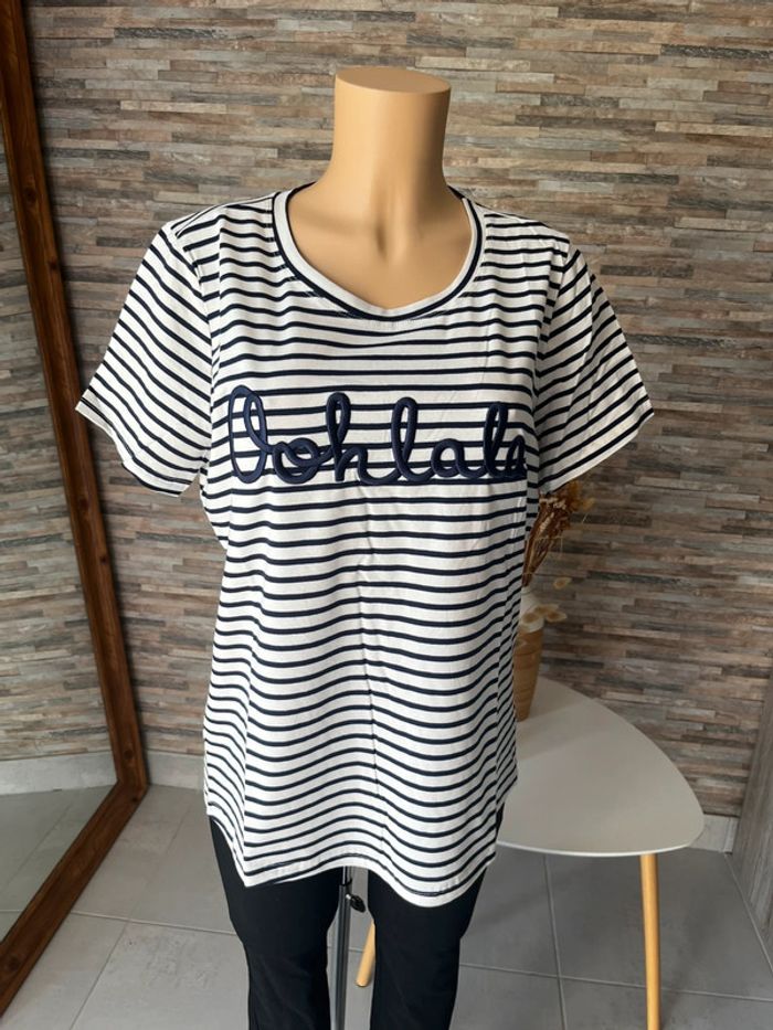 T-shirt taille 48