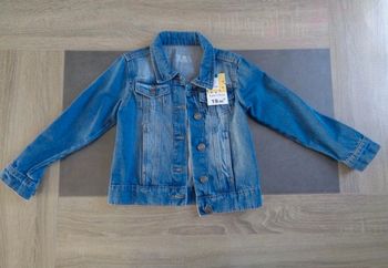 Veste en jean neuve