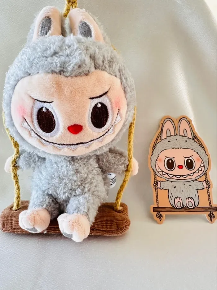 Pop Mart – Labubu “Grey Bunny on Swing” (1/6) - photo numéro 4