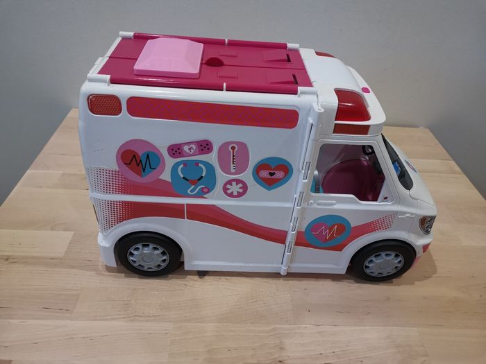 Ambulance - photo numéro 7