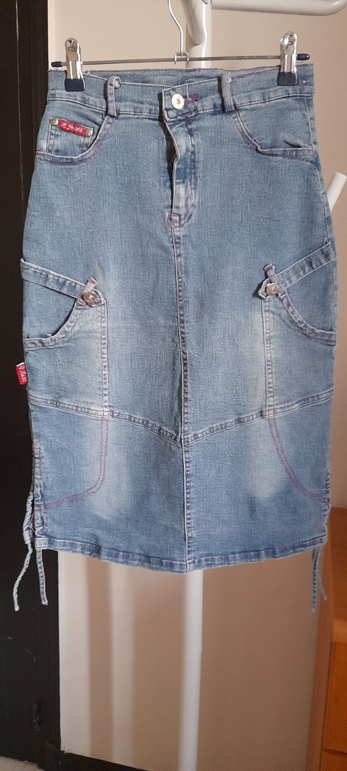 Jupe jeans T 14 ans