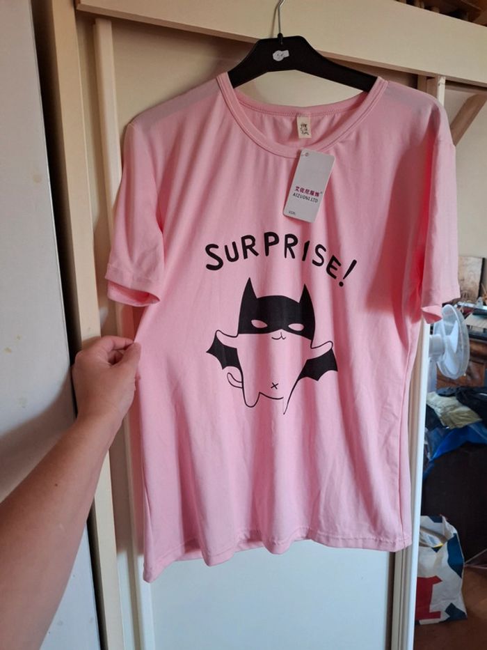 T shirt rose