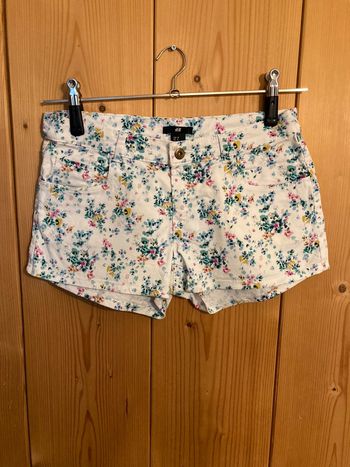 Mini short jean imprimé petites fleurs