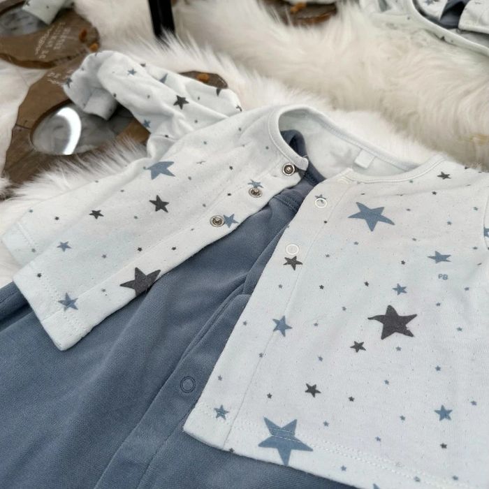 "Ensemble nuit étoilé Petit Bateau 6 mois TBE (11€) " - photo numéro 8