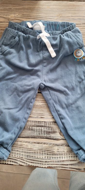 Pantalon jean bleu élastique a la taille